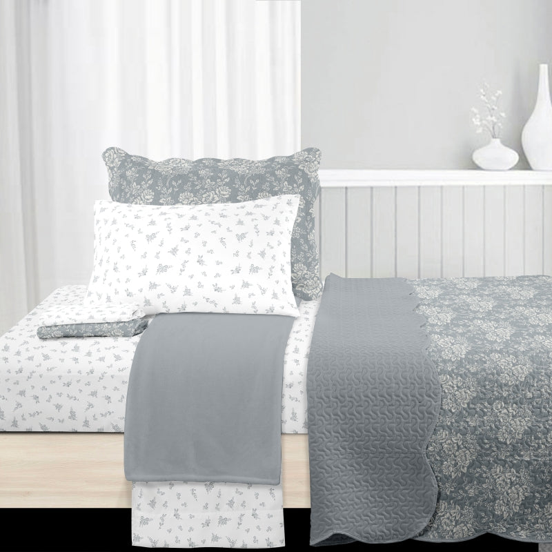 natural microfine fibre multi-needle quilting 8 piece quilt set, wholesale at affordable price, various size and pattern