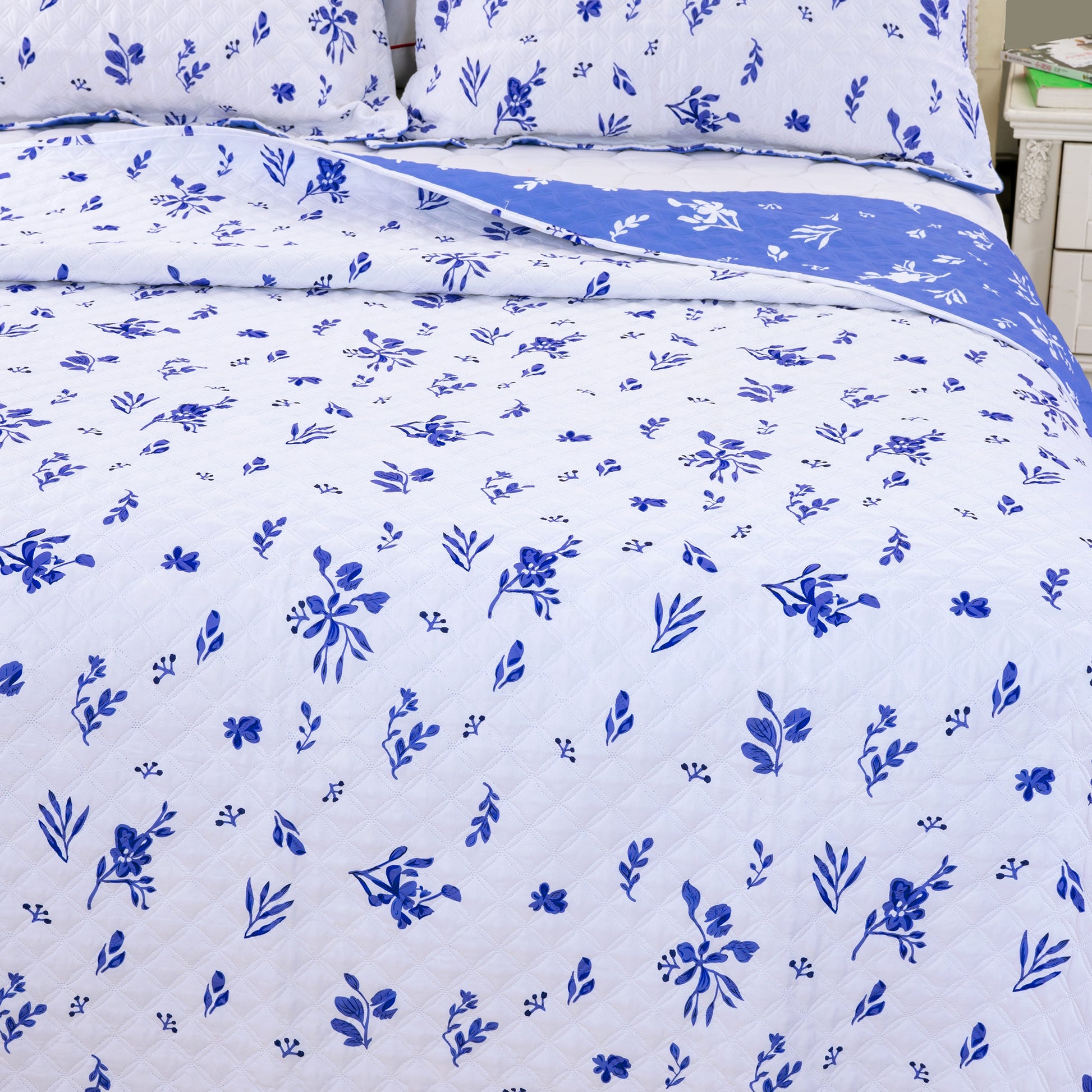 3 pcs flower printed wholesale quilt set, queen/king size bedding set, various size, affordable price, high quality