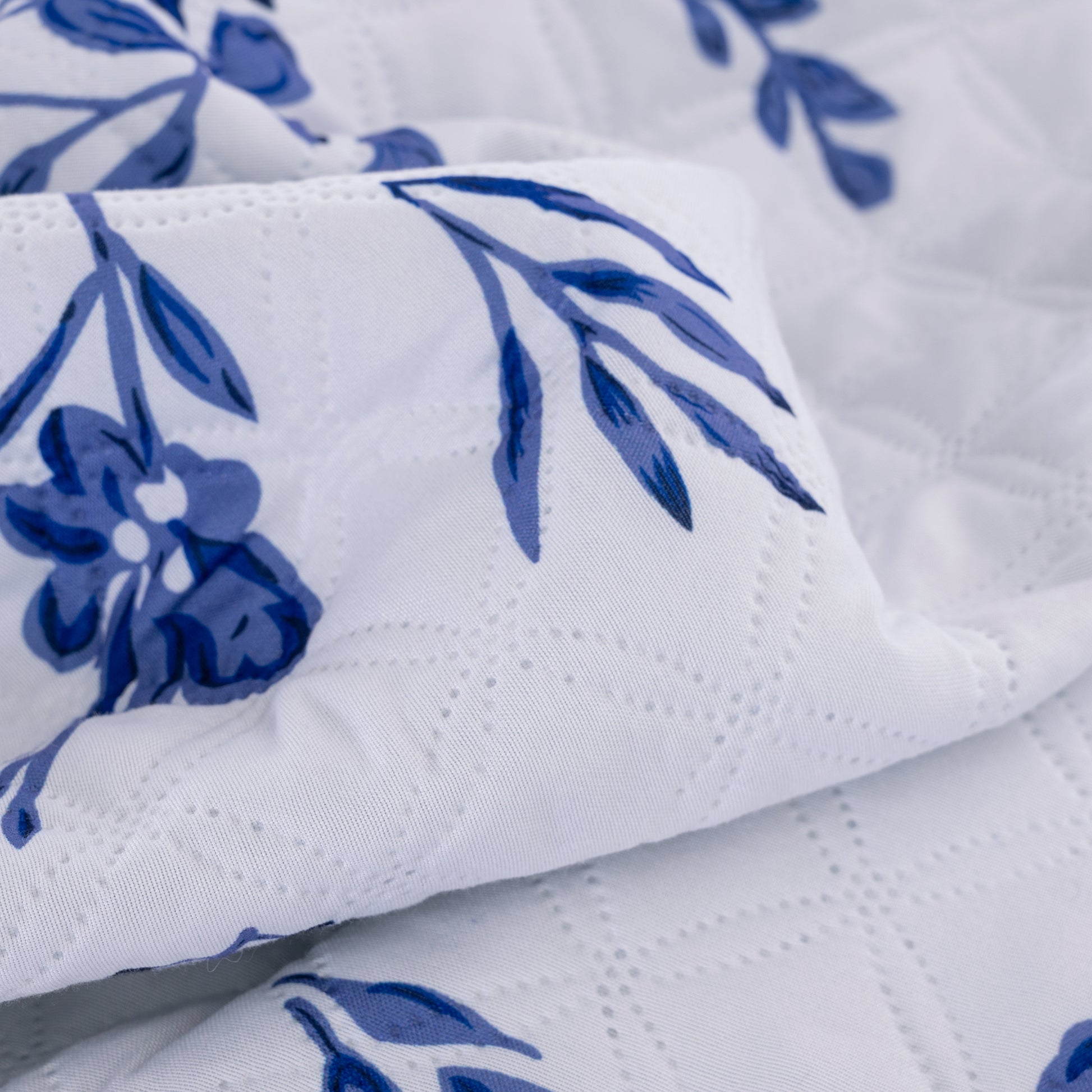 3 pcs flower printed wholesale quilt set, queen/king size bedding set, various size, affordable price, high quality