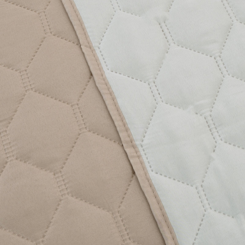 Spring  new flower ultrasonic quilt solid color three-piece ins style, student dormitory polyester bed cover air conditioning quilt